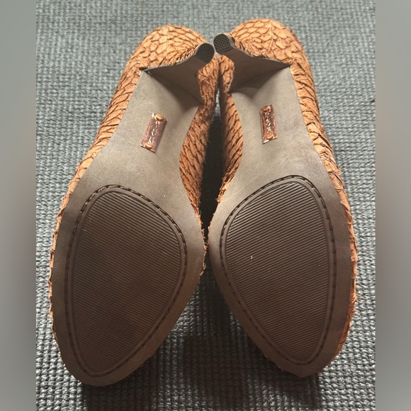 Steven by Steve Madden gorgeous tan heels - Picture 6 of 8